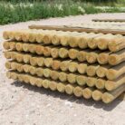 Premium Celfix® Langzeit-Imprägnierung, KDI 4 reduzierte Wasseraufnahme des Holzes widerstandsfähig, mit 15 Jahren Garantie³ Kiefernholz, langsam gewachsen – hohe Festigkeit angespitzt, angefasster Kopf, geringe Splittergefahr