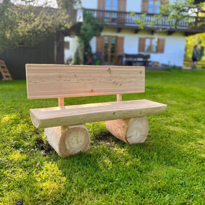 Baumstammbank ,,Buchsee" aus Lärchenholz mit Lehne